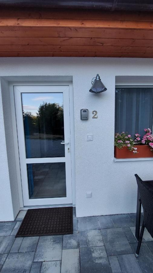 Apartmany Nad Tajovom بانْشكا بيشتريتْسا المظهر الخارجي الصورة